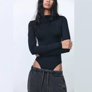 ZARA Mock Neck Elegant Slinky Polyamide Skims Long Sleeve Thong Bodysuit Black S